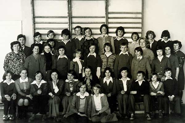 Grupa uczniów Szkoły Podstawowej w Kłomnicach