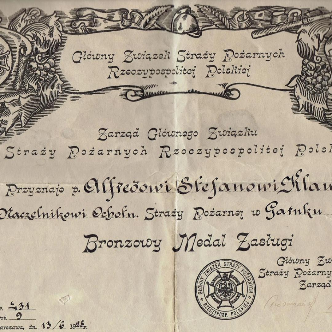 Przyznanie brązowego medalu zasługi dla Alfreda Stefana Klawe naczelnika Ochotniczej Straży Pożarnej w Garnku.